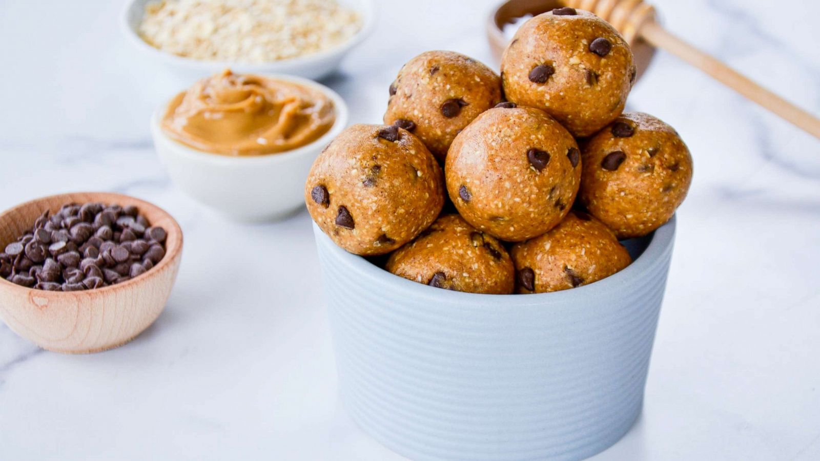 Peanut Butter Protein Balls-- A no-bake healthy snack!