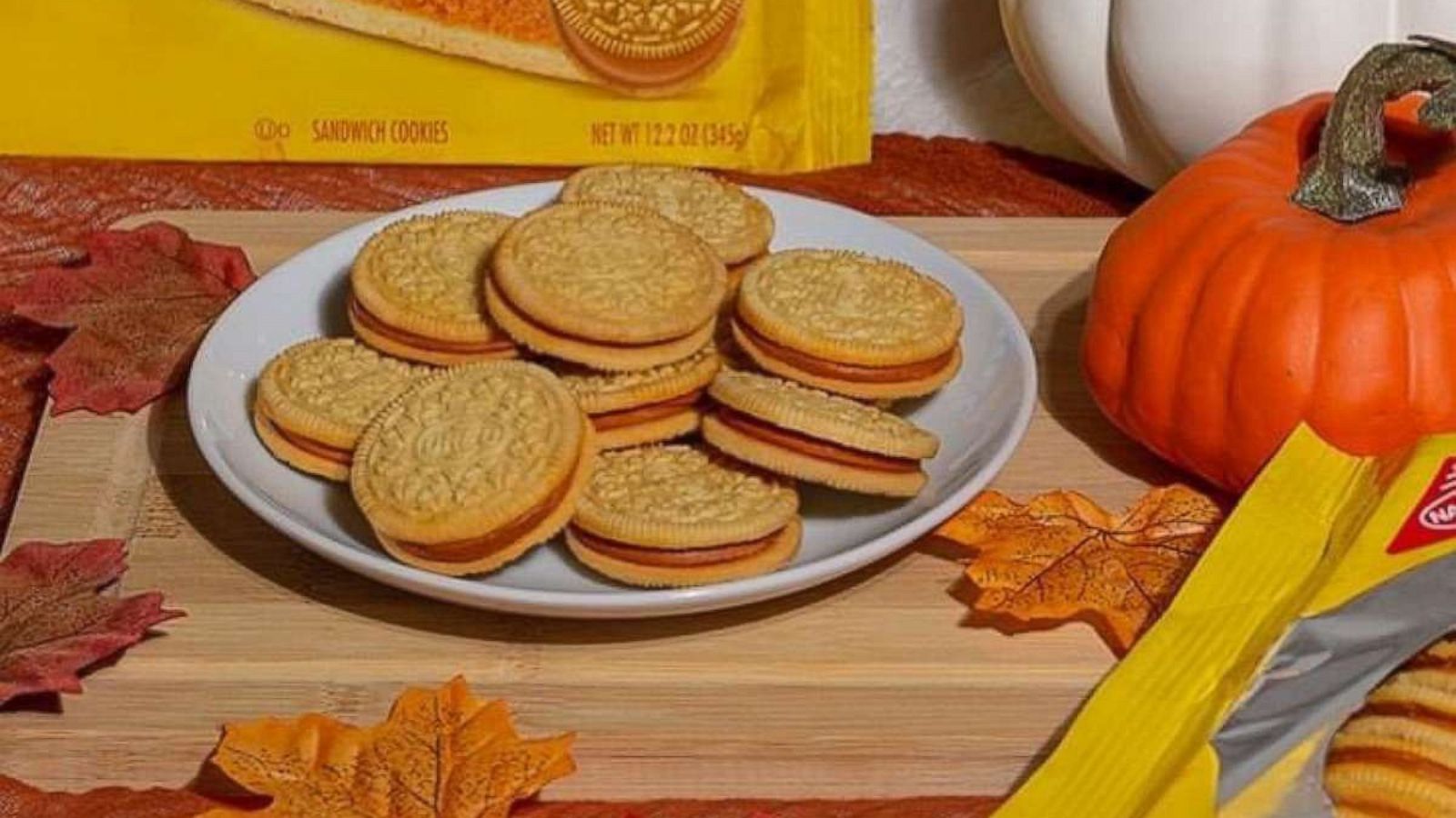 PHOTO: New pumpkin spice flavored Oreo cookies.