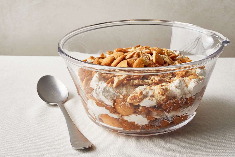 PHOTO: Apples, salted cinnamon whipped cream and vanilla cookie pudding.