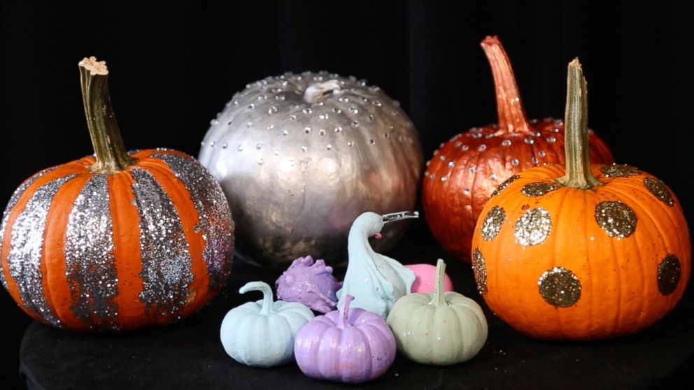 PHOTO: "Good Morning America" worked with a crafter to create DIY pumpkin ideas to glam up your front porch this Halloween. 