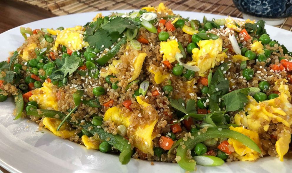 PHOTO: Dan Churchill makes healthy quinoa "fried rice" for "GMA" takeout fakeout.