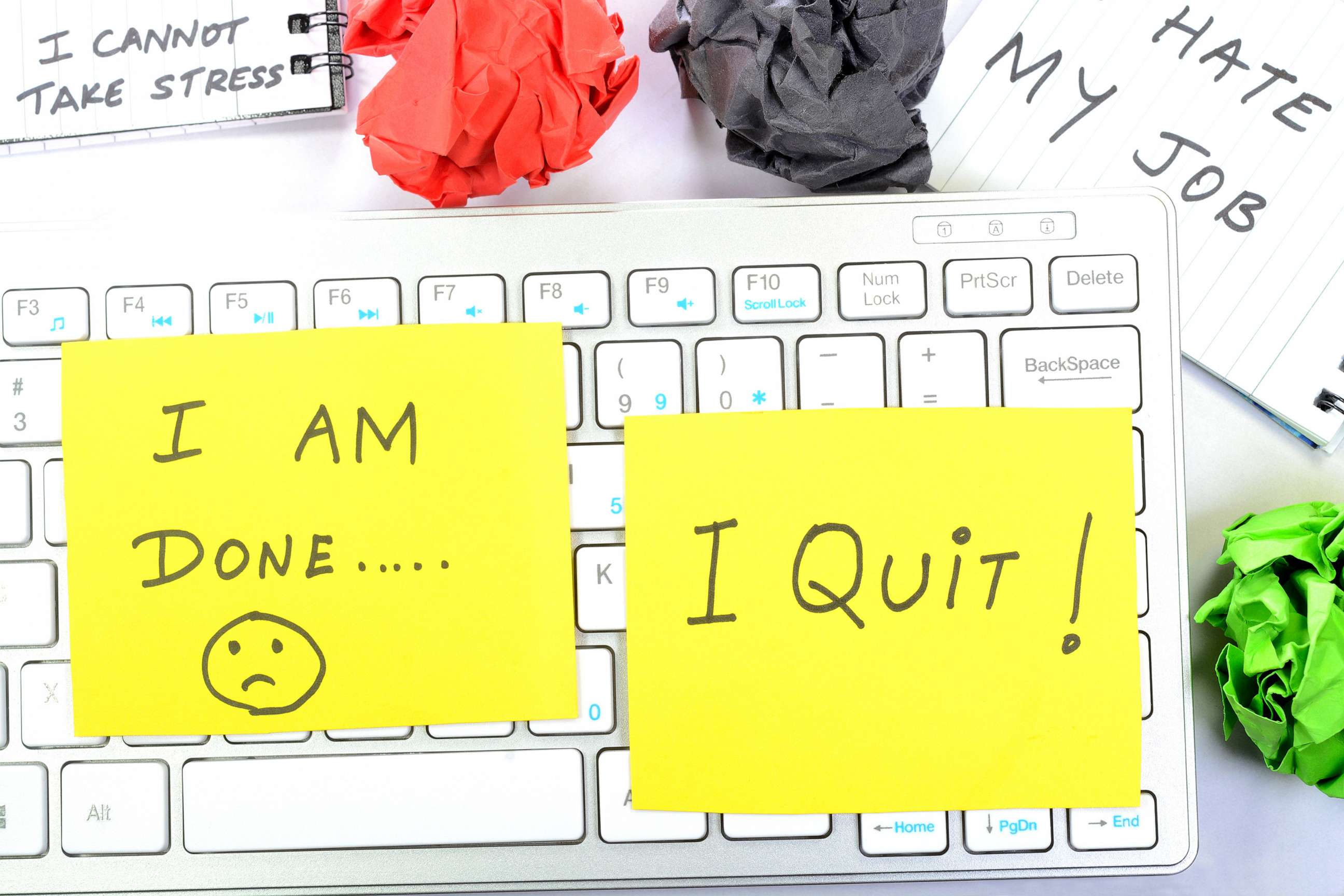 PHOTO: I quit text on keyboard. Concept of quitting or resigning the job.