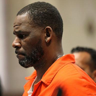 PHOTO: In this Sept. 17, 2019, file photo, R. Kelly appears during a hearing at the Leighton Criminal Courthouse in Chicago.