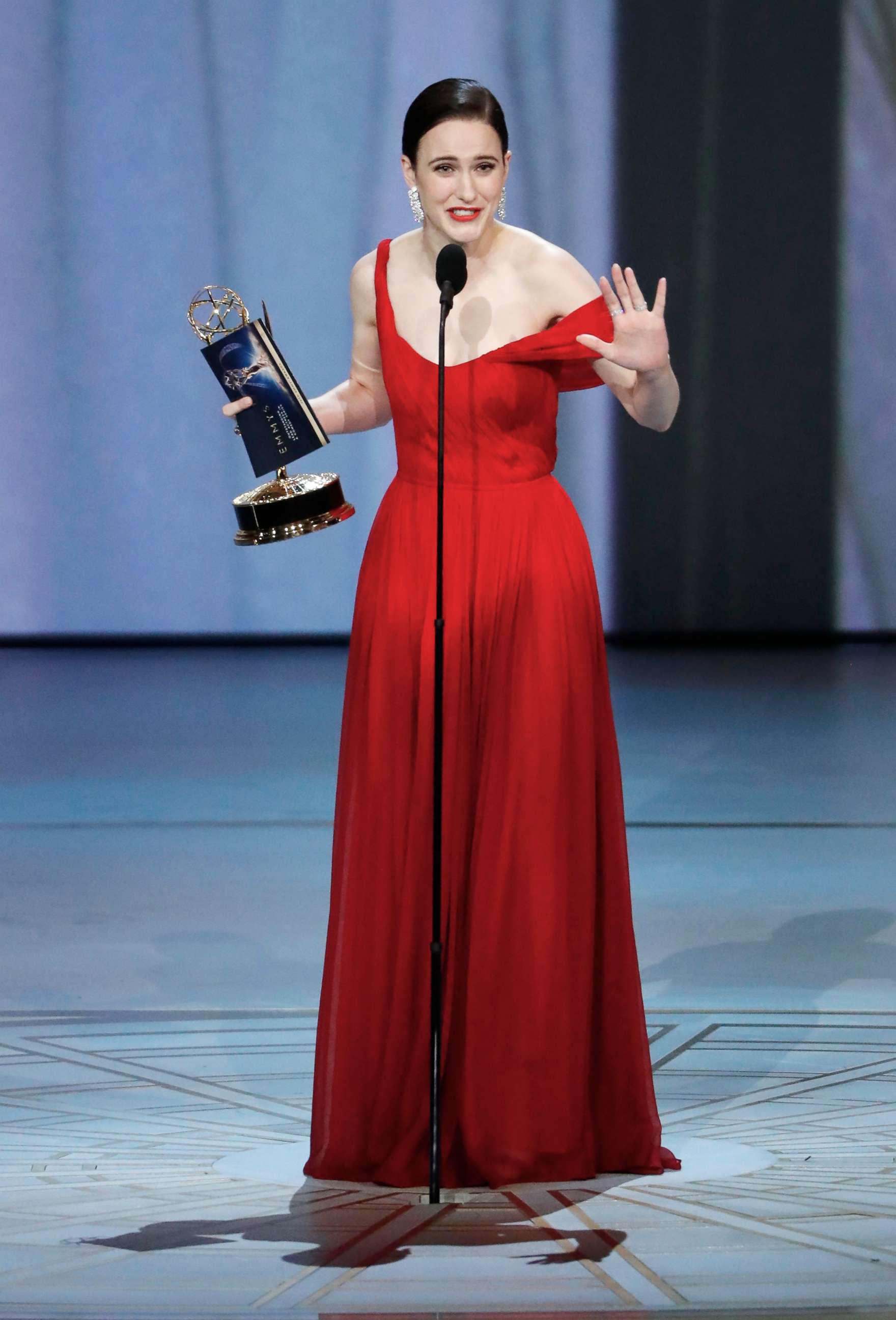 PHOTO: Rachel Brosnahan wins the Emmy for Outstanding Lead Actress in a Comedy series  for "The Marvelous Mrs. Maisel."
