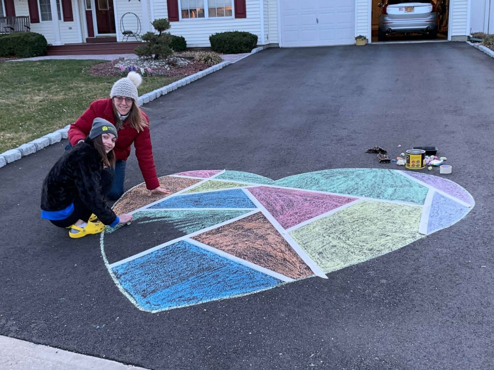 PHOTO: Nicole Savitsky, 12 and her mom, Liz DeSimone Savitsly, are getting crafty during their time indoors as the coronavirus pandemic affects the globe.