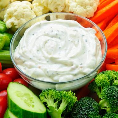 PHOTO: Vegetables and dip