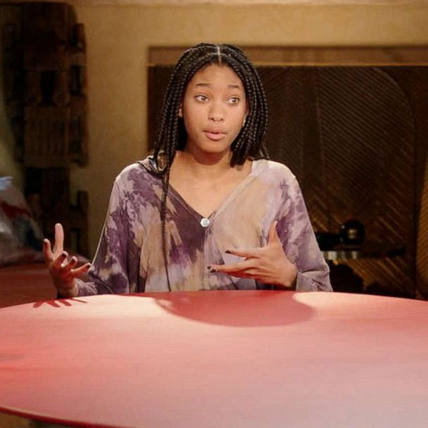 Modtagelig for kulhydrat klippe Willow Smith announces she is polyamorous on 'Red Table Talk,' reveals  'only' reason she would get married - Good Morning America