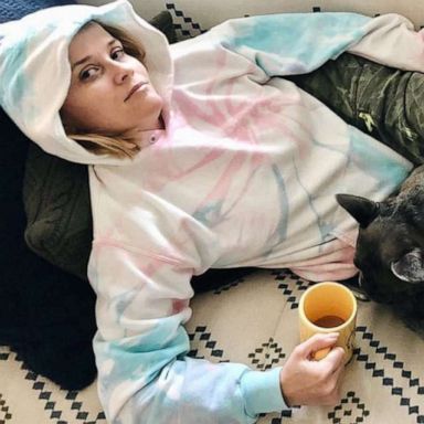 Reese Witherspoon gets no rest in extremely relatable 'sick day' photo -  Good Morning America