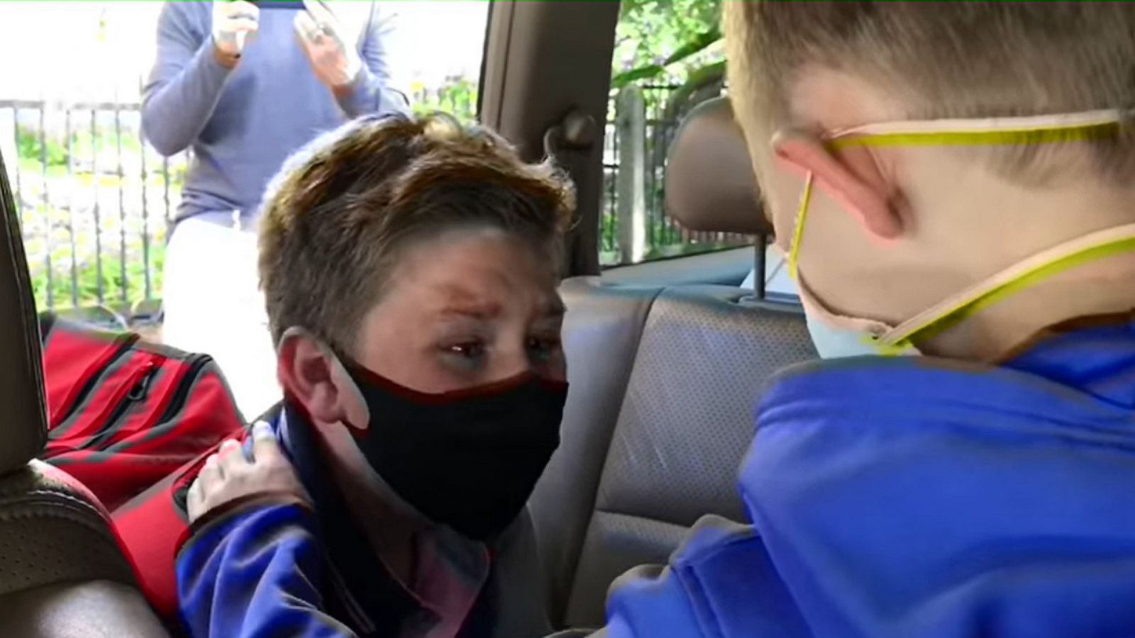 PHOTO: Stevie Stroud, 11, of Chicago, breaks down in tears during a surprise visit from his best friend, Owen.