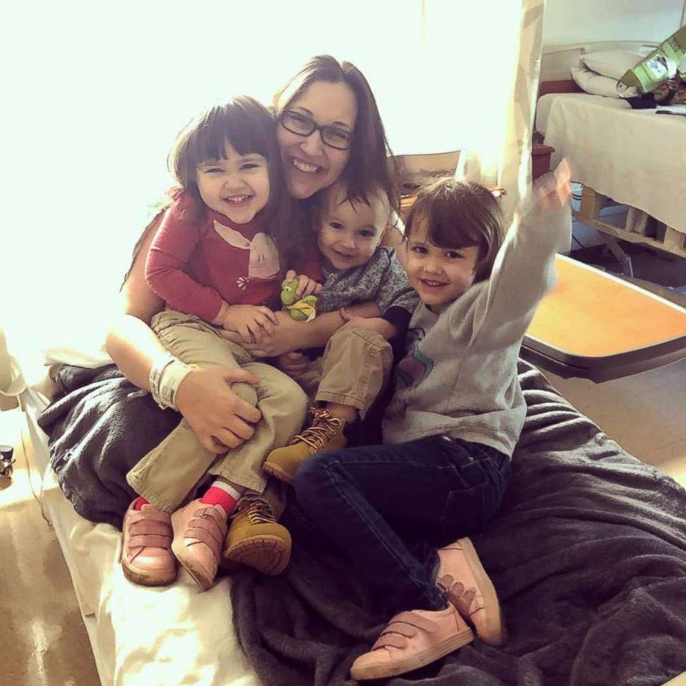 PHOTO: Rhiannon Lindley of Springfield, Missouri, is photographed with three of her four children, Ezra, 2, Dani, 6 and Madalyn, 4.