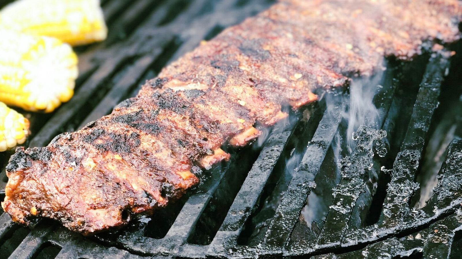 PHOTO: BBQ spare ribs finished on the grill.