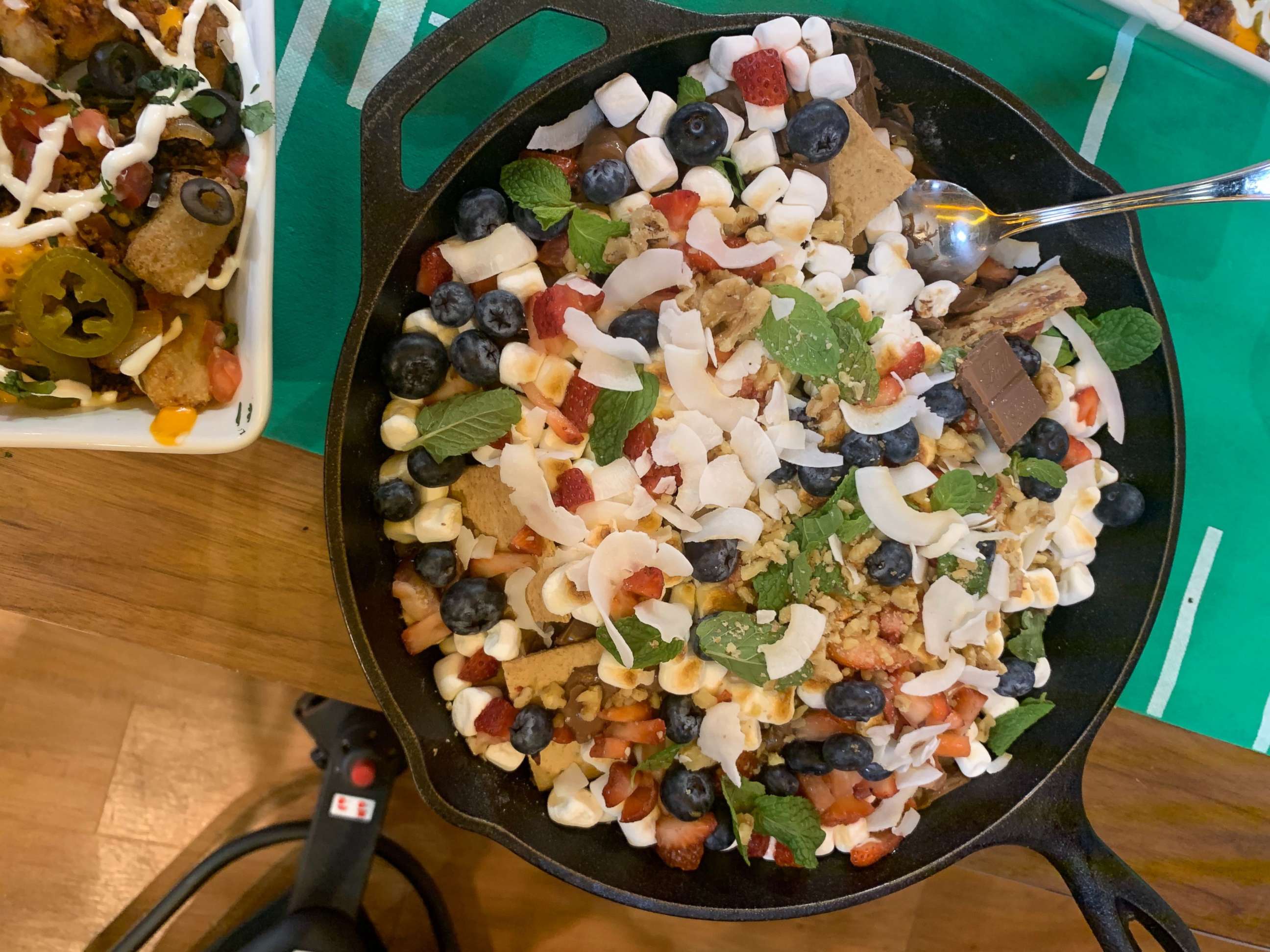 PHOTO: Chef Richard Blais' smores nachos skillet makes a great Super Bowl Sunday dessert.