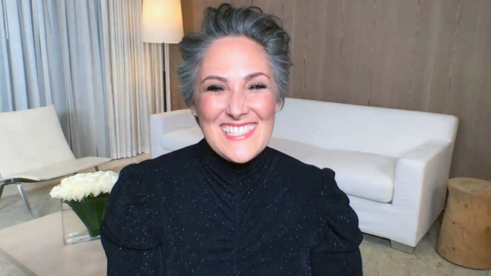 PHOTO: Ricki Lake appeared on "Good Morning America," Jan. 27, 2021, and opened up about her past experience with hair loss.