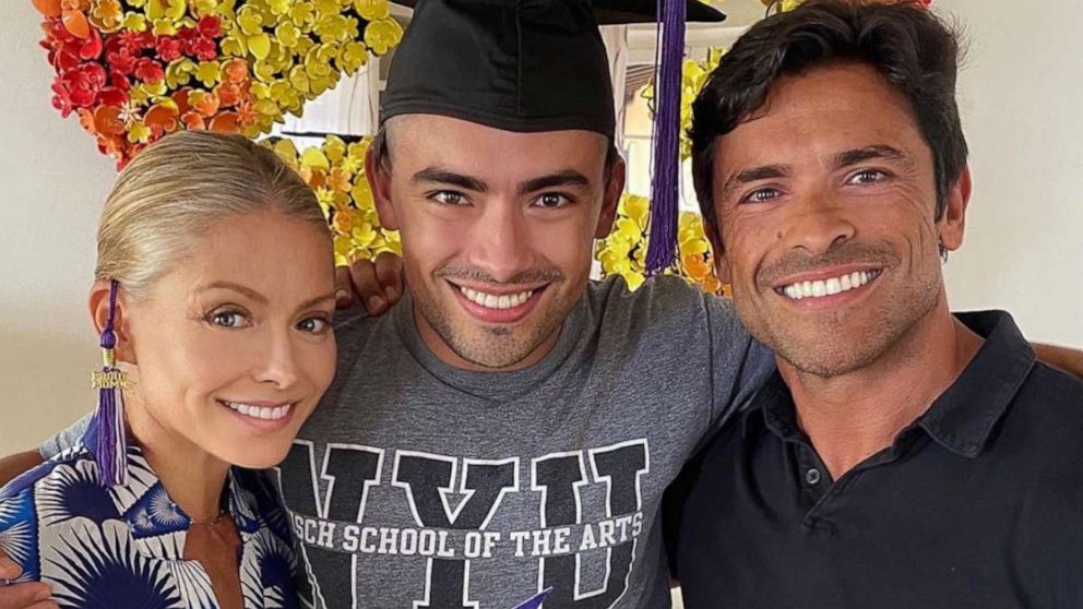 Kelly Ripper Children Kelly Ripa, Teri Hatcher and more celebrity parents honor their kids as ...