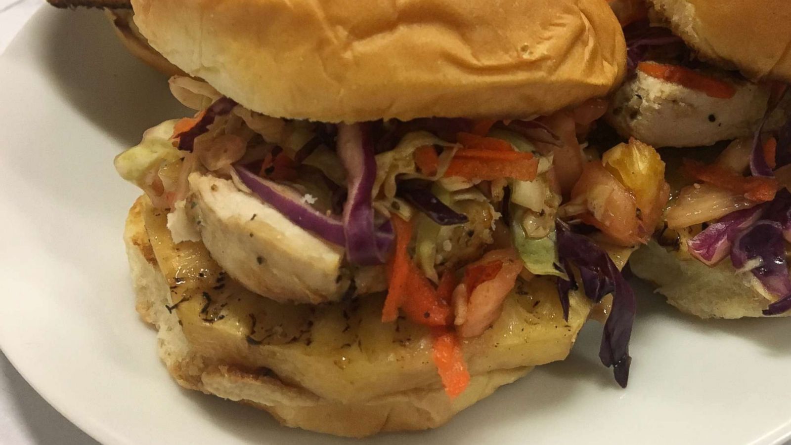 PHOTO: Robert Everson's Hawaiian chipotle grilled chicken sandwiches.