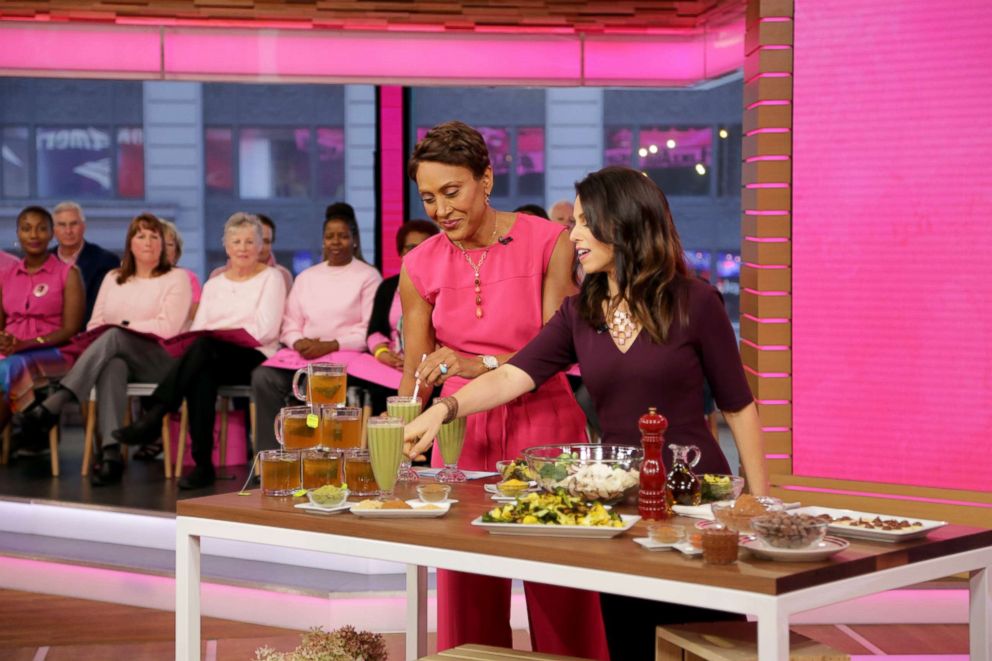 PHOTO: Nutritionist Rachel Beller demonstrates how to create antioxidant-rich recipes on "Good Morning America."