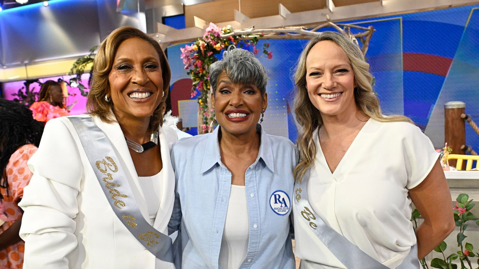 Robin Roberts' sister reflects on sibling's upcoming wedding ...