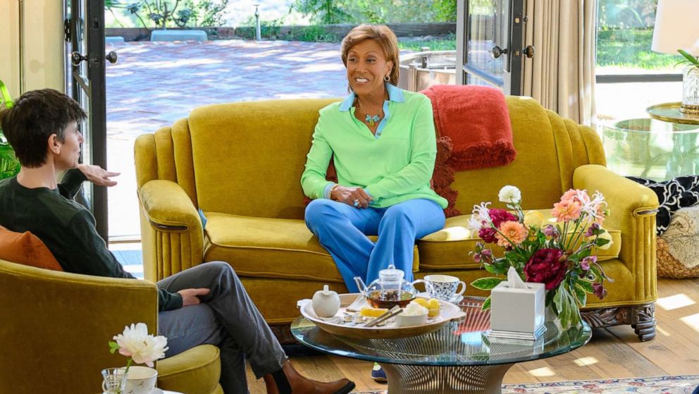 VIDEO: Robin Roberts gives first look at her new Disney+ series 'Turning the Tables'