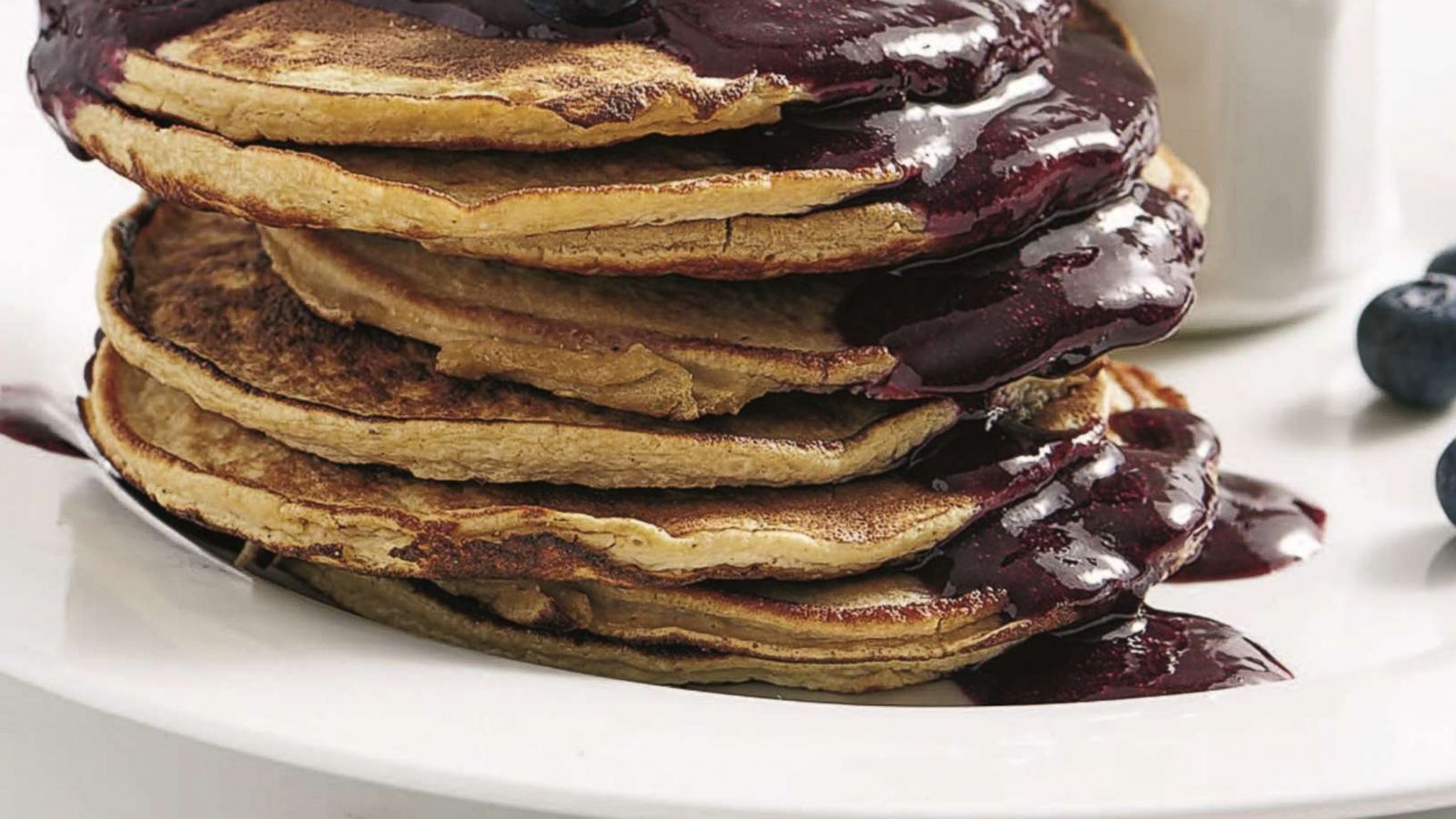 PHOTO: Rocco DiSpirito's protein pancakes with blueberry syrup.