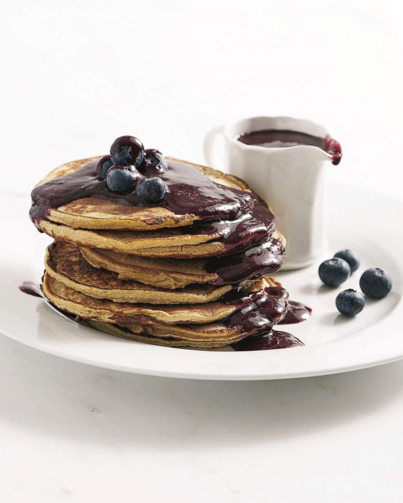 PHOTO: Rocco DiSpirito's protein pancakes with blueberry syrup.