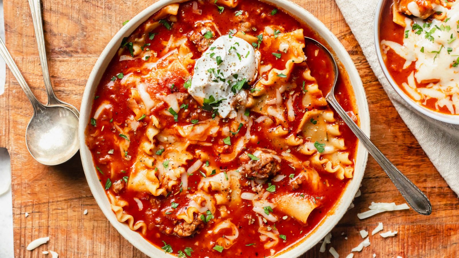 Easy lasagna soup! #fyp #chef #fypシ #christmas #yum #holiday