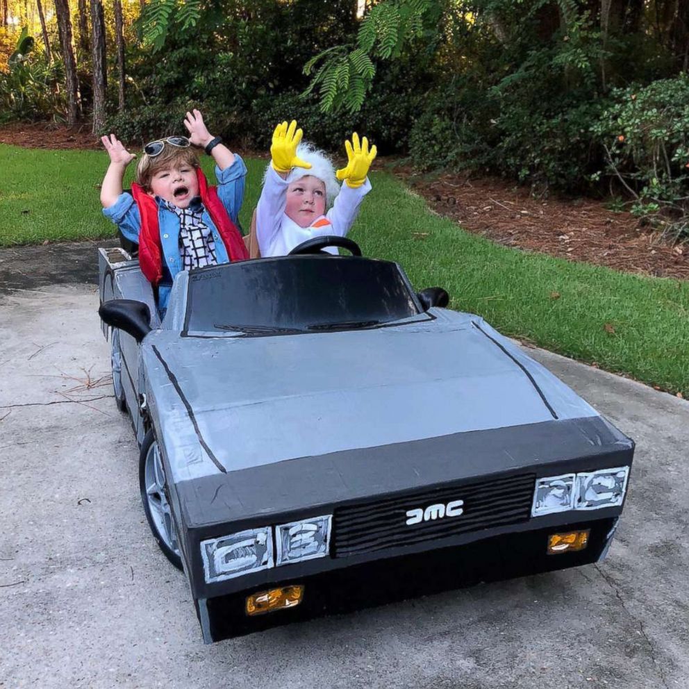 VIDEO: Twins' 'Back to the Future' costumes will have you shouting 'Great Scott!'