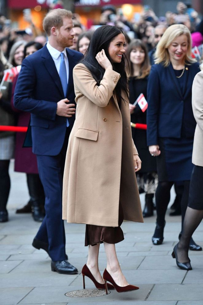 PHOTO: Prince Harry and Meghan Duchess of Sussex visit Canada House in London, Jan. 7, 2020.
