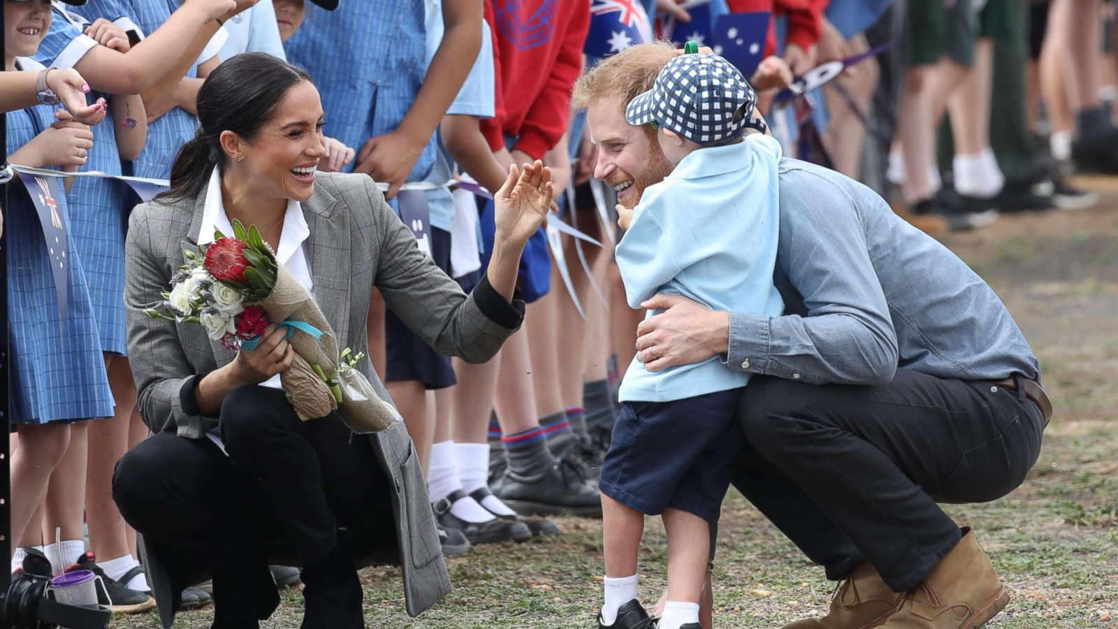 PHOTO: Prince Harry and Meghan Markle, The Duke and Duchess of Sussex, arrive at Dubbo Airport, Australia, for a naming dedication for a new aircraft at the Royal Flying Doctor Service based at the airport, on day two of their Royal Tour.