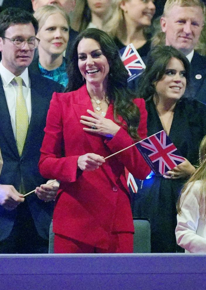 PHOTO: Catherine, Princess of Wales in the Royal Box at the Coronation Concert in the grounds of Windsor Castle on May 7, 2023 in Windsor, England.