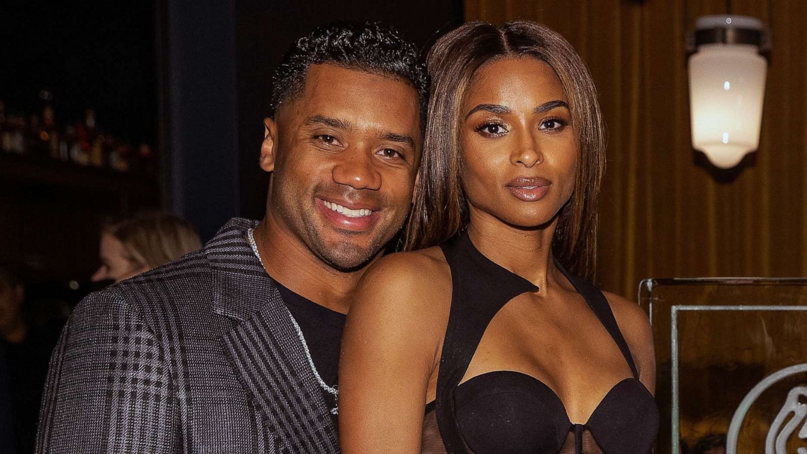 Russell Wilson, Ciara celebrate after son takes his 1st steps at