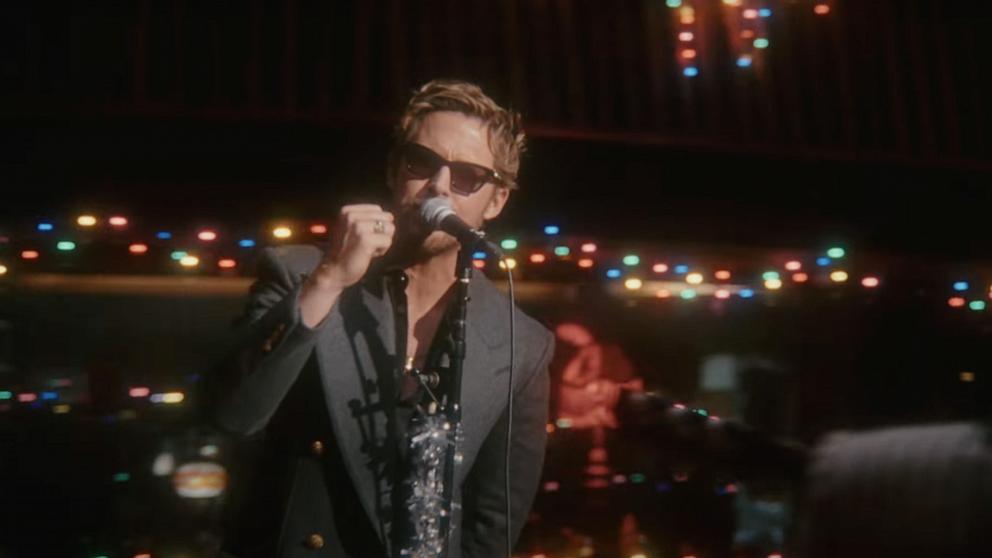 VIDEO: Ryan Gosling and Mark Ronson release holiday version of ‘I’m Just Ken’