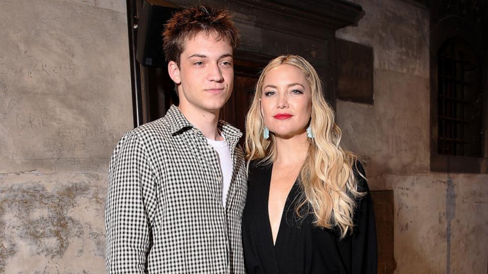 PHOTO: Ryder Robinson and Kate Hudson attend the Max Mara Resort 2025 at Piazza San Marco on June 11, 2024 in Venice.