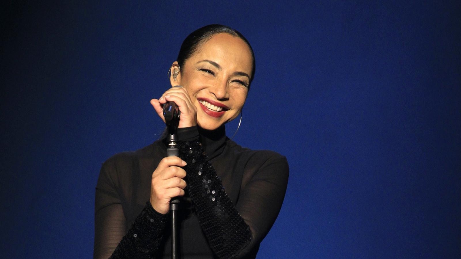 PHOTO: In this May 11, 2011, file photo, Sade performs in Cologne, Germany.