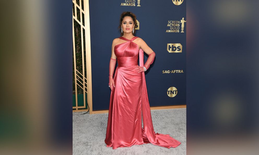 PHOTO: Salma Hayek attends the 28th Annual Screen Actors's Guild Awards at Barker Hangar on Feb. 27, 2022 in Santa Monica, Calif.