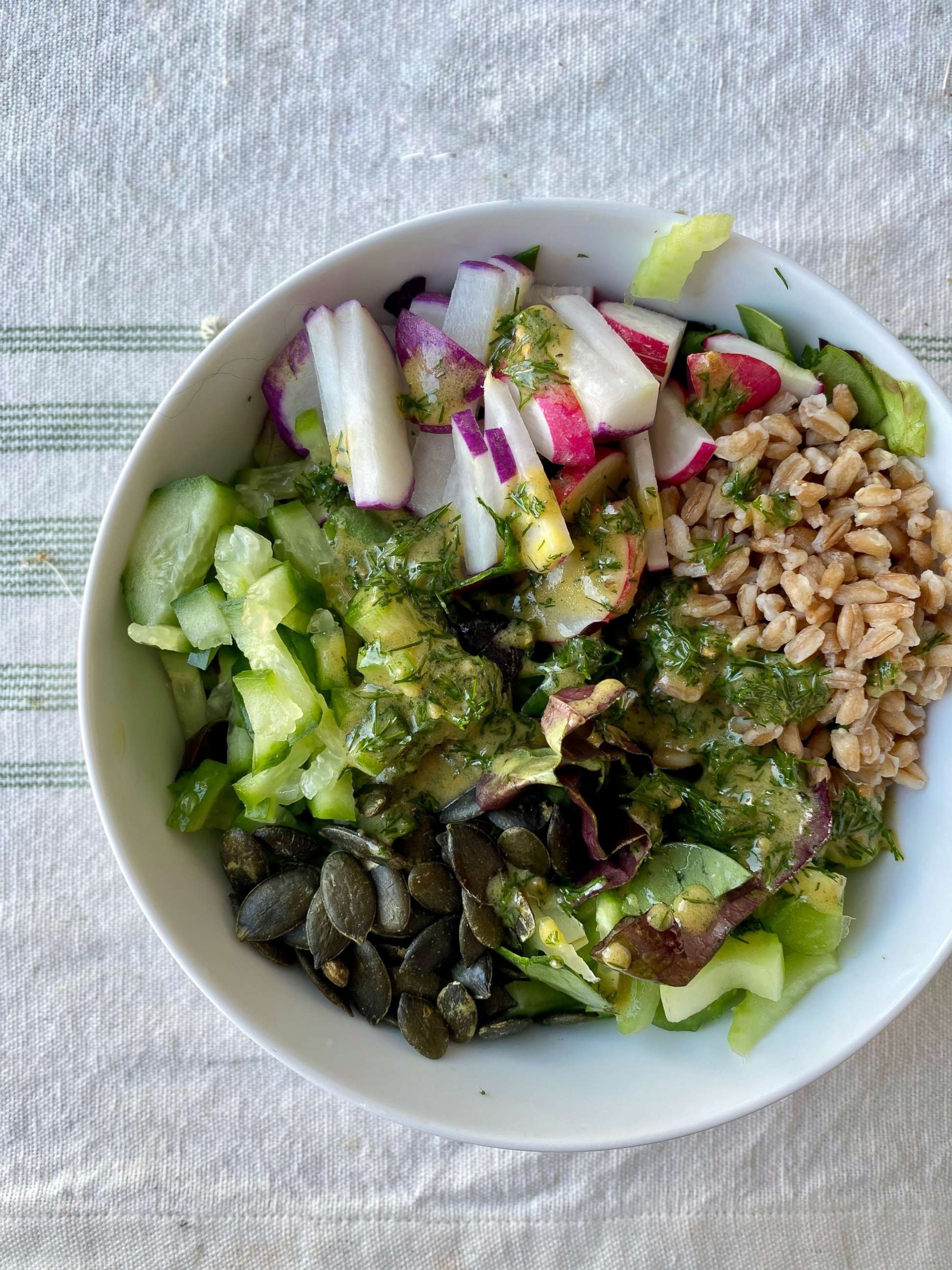 PHOTO: A quick salad and grain bowl with mustard and dill vinaigrette and fresh veggies.