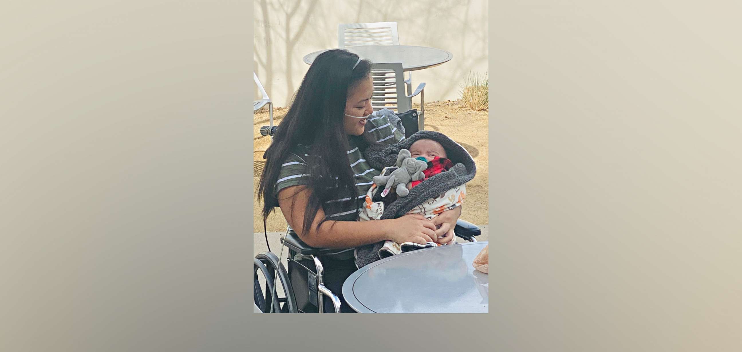 PHOTO: Rowena Salas, 32, meets her son Oliver for the first time, 98 days after his birth, on March 3, 2022, at Sunrise Hospital in Las Vegas.