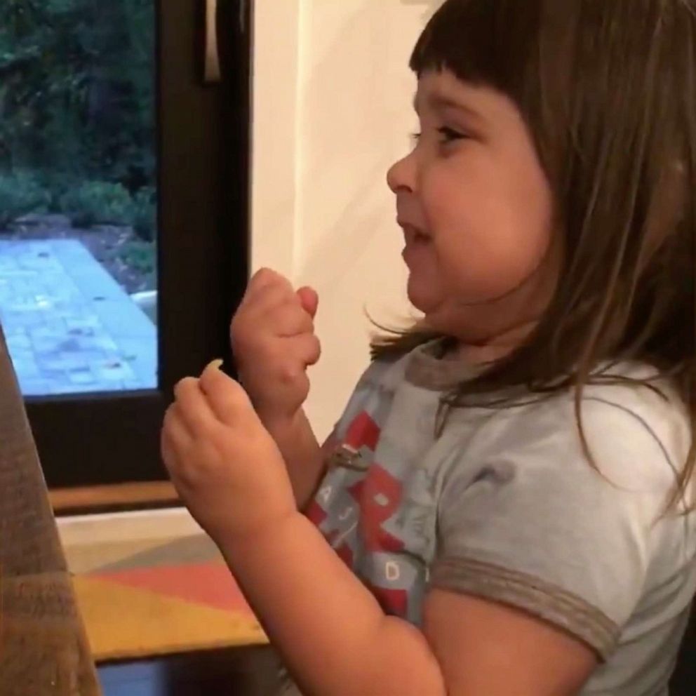 VIDEO: 3-year-old’s reaction to eating salt and vinegar chips is all of us
