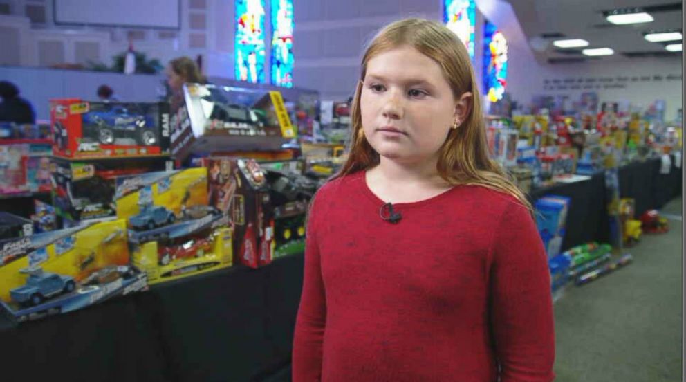 PHOTO: Lyra Floore, 9, raised raised money by selling handmade ornaments to donate to the free toy drive for her community in Panama City, Fla.