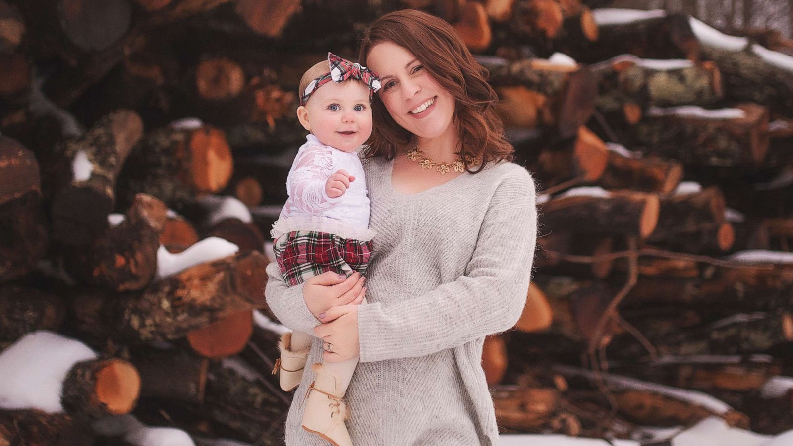 PHOTO: Sarah Buckley Friedberg of Needham, Mass., is seen in this undated photo with her daughter, Harper, 1. Friedberg posted a 1,050-word Facebook status about society's view of working mothers.