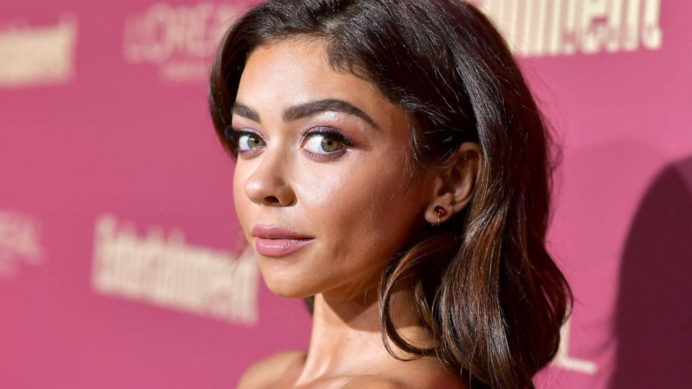 Sarah Hyland and ex-"Bachelorette" contestant Wells Adams began dating in 2017.