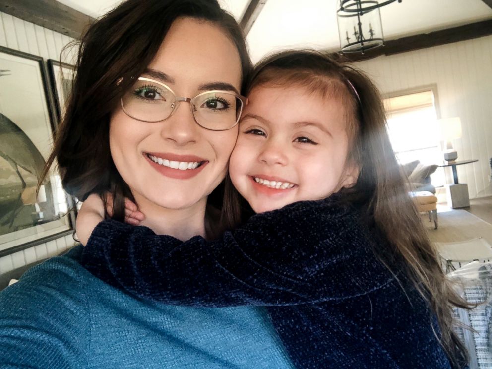 PHOTO: Savannah Love and Sutton, 3, taking a selfie, March 11, 2019, in Beaumont, Texas.