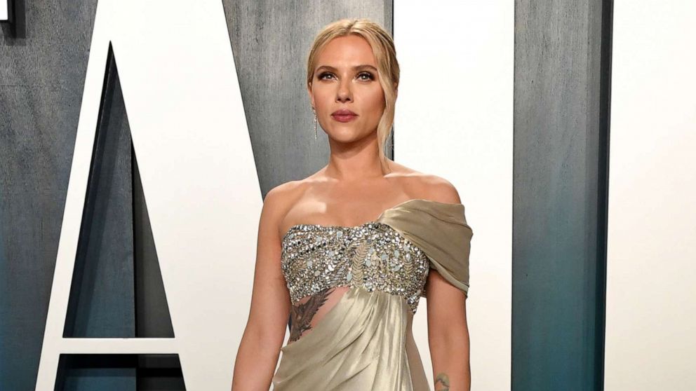 PH๏τO: In this Feb. 9, 2020, file pH๏τo, Scarlett Johansson attends the 2020 Vanity Fair Oscar Party in Beverly Hills, Calif.