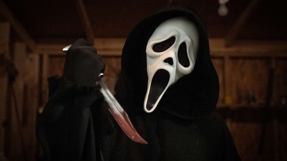 VIDEO: 'Scream' stars Neve Campbell, David Arquette talk new reboot