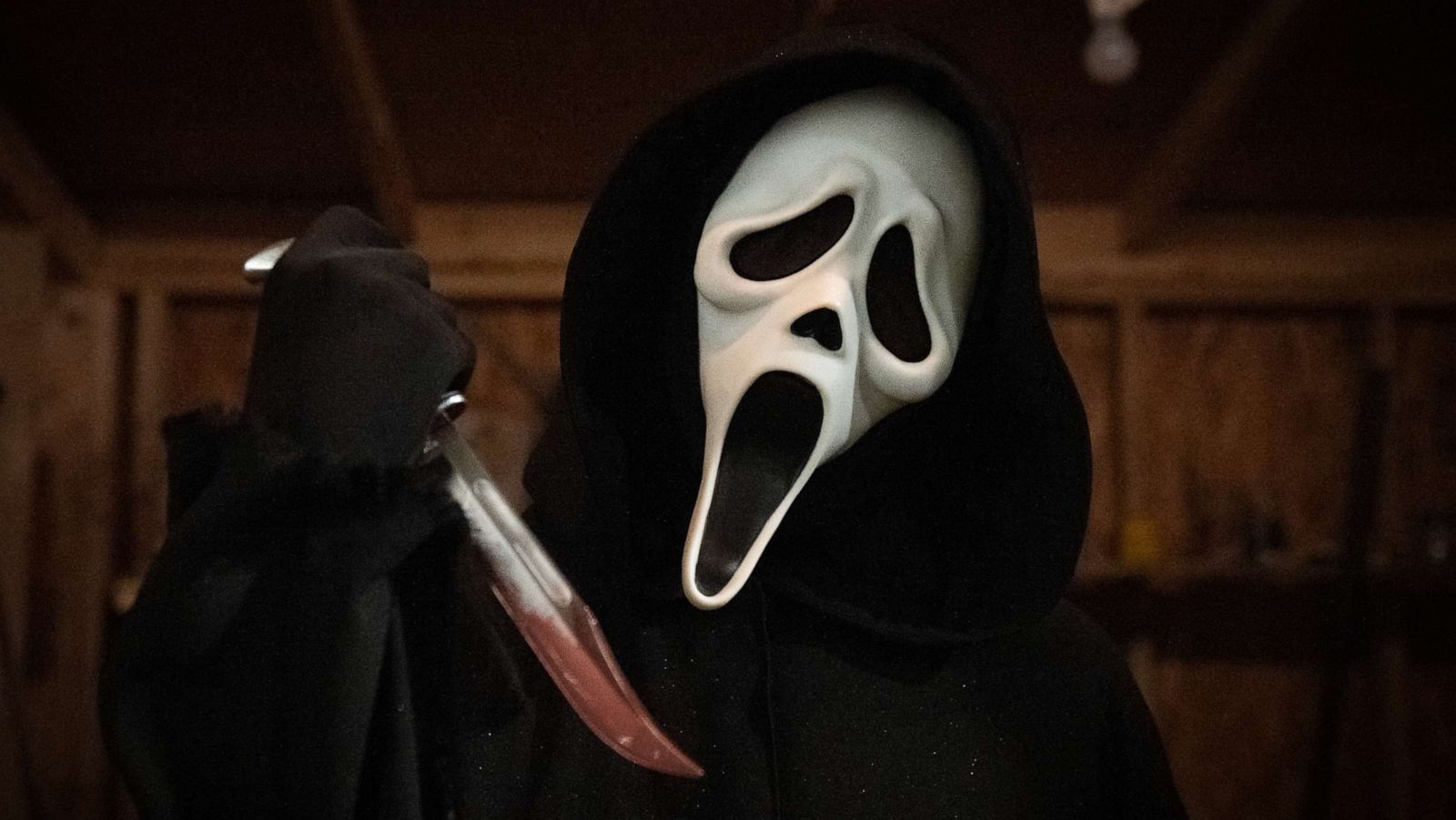 PHOTO: Ghostface in "Scream" (2022).