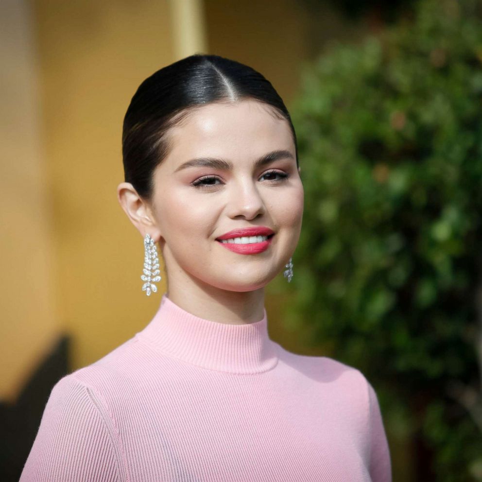 VIDEO: Selena Gomez heads back to her middle school