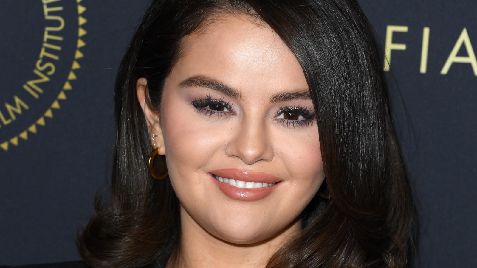 PHOTO: Selena Gomez arrives at the AFI Awards Luncheon at Four Seasons Hotel Los Angeles at Beverly Hills on Jan. 12, 2024 in Los Angeles.