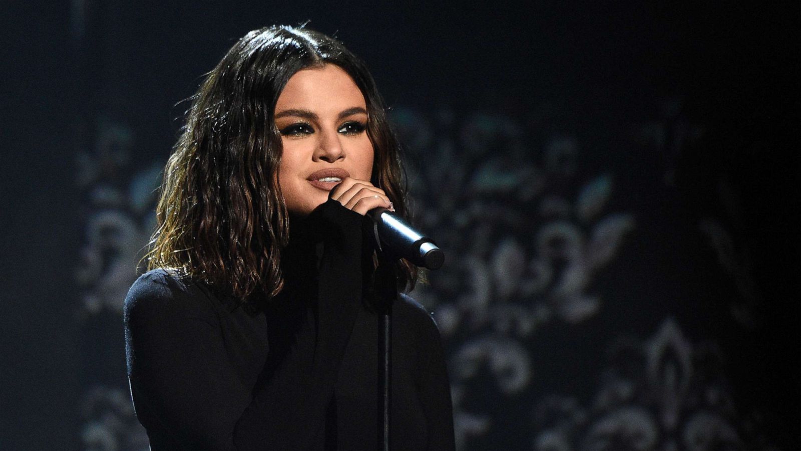 PHOTO: Selena Gomez performs onstage during the 2019 American Music Awards at Microsoft Theater on Nov. 24, 2019 in Los Angeles.