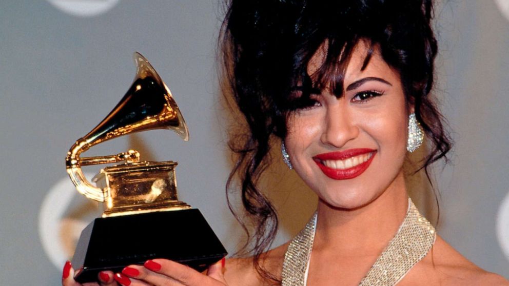 PHOTO: Selena Quintanilla-Perez poses with her award for Best Mexican-American Album in the pressroom of the 36th Annual Grammy Awards in New York, March 2, 1994.