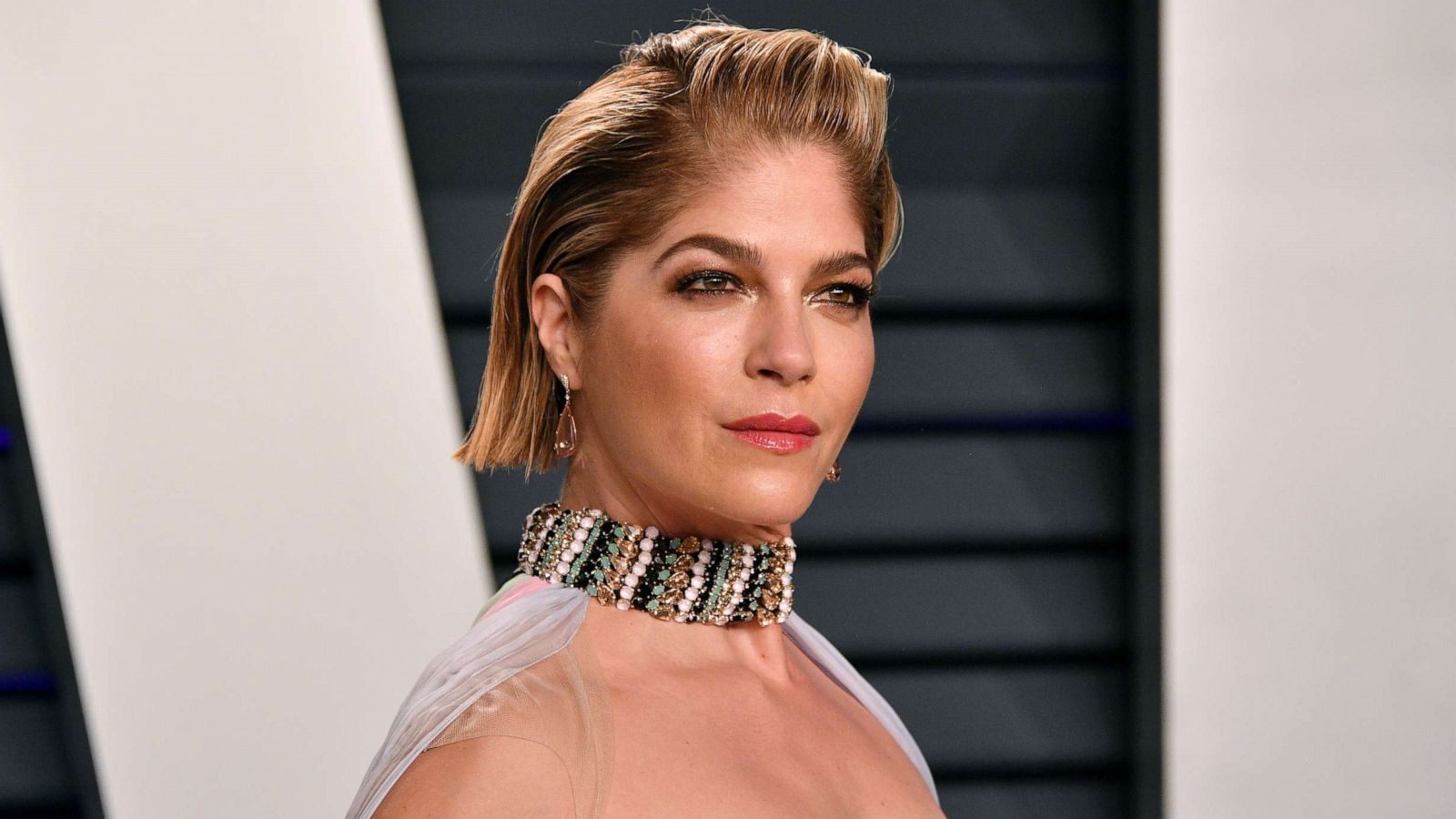 PHOTO: Selma Blair attends the 2019 Vanity Fair Oscar party at Wallis Annenberg Center for the Performing Arts, Feb. 24, 2019, in Beverly Hills, Calif.