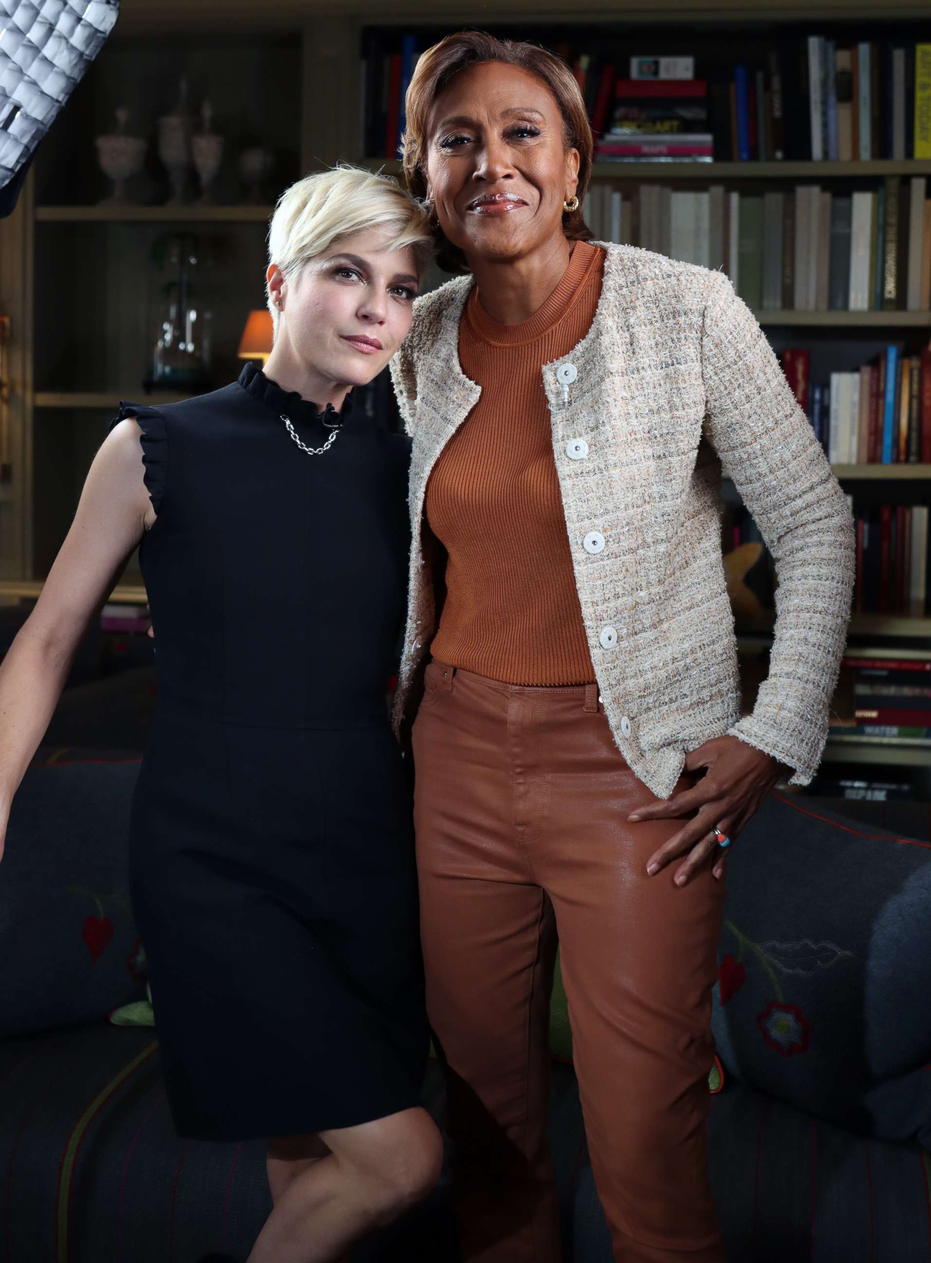 PHOTO: Selma Blair speaks to ABC News' Robin Roberts on Oct. 7, 2021, about her life with MS after a 2019 stem cell transplant.